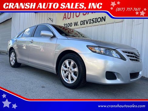 Used 2011 Toyota Camry LE image 28