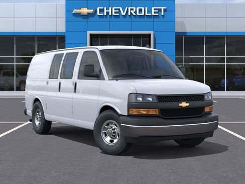 New 2025 Chevrolet Express 2500 Work Van w/ Driver Convenience Package image 8