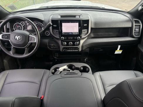 New 2026 RAM 2500 Tradesman AWD/4WD image 12
