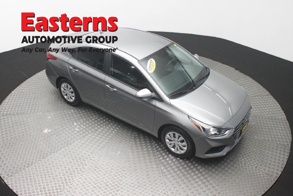 Used 2021 Hyundai Accent SE FWD image 5