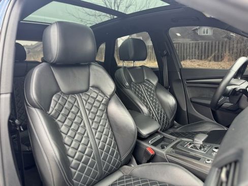 Used 2020 Audi SQ5 Premium Plus w/ Premium Plus Package image 20