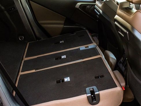 Used 2025 BMW X3 xDrive30i image 37