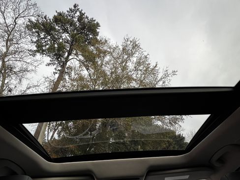 Used 2022 Nissan Rogue Platinum w/ Head-Up Display Package image 38