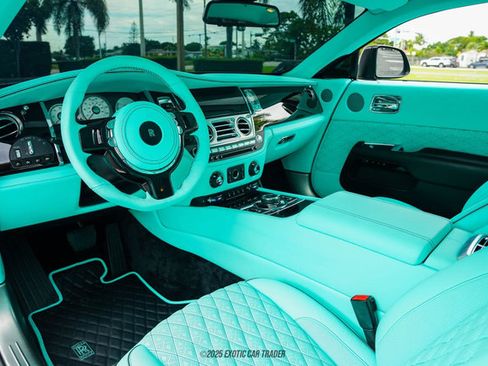 Used 2017 Rolls-Royce Wraith image 36