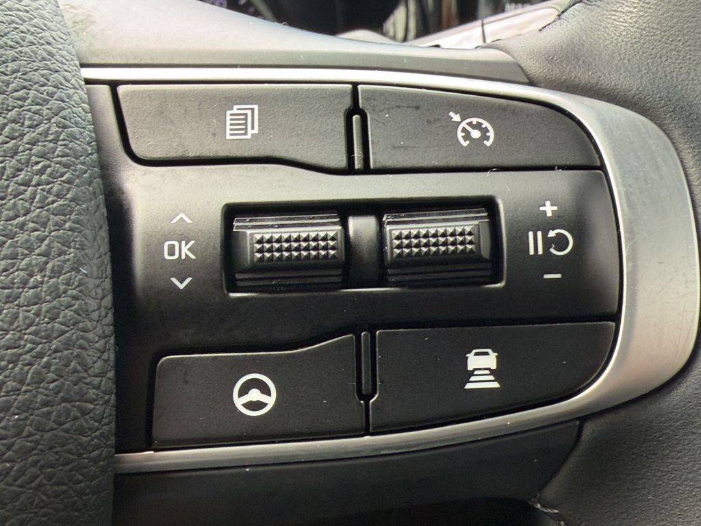 Used 2023 Kia K5 EX w/ EX Premium Package FWD image 18
