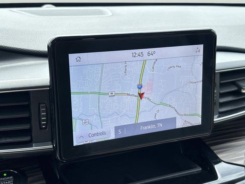 Used 2021 Ford Explorer Limited w/ Equipment Group 301A RWD image 33