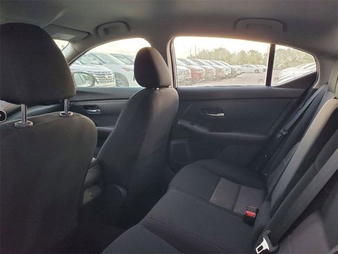 New 2025 Nissan Sentra SR image 5