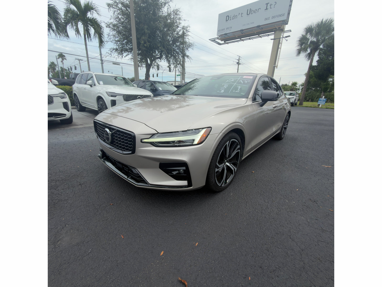 Used 2024 Volvo S60 B5 Core FWD image 3