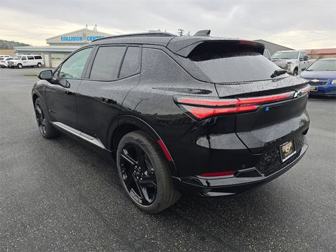 New 2026 Chevrolet Equinox EV RS image 6