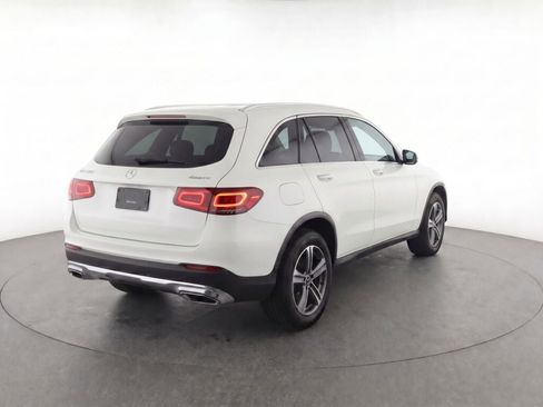 Used 2022 Mercedes-Benz GLC 300 4MATIC image 40