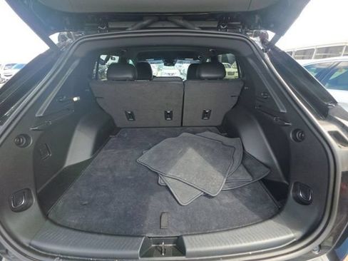 Used 2024 Chevrolet Equinox EV RS FWD image 13