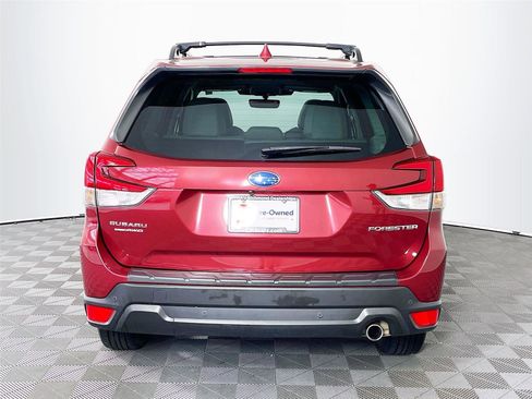Used 2023 Subaru Forester Limited image 9