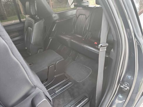 Used 2020 Ford Expedition Limited AWD/4WD image 32