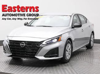 Used 2024 Nissan Altima 2.5 S video 1