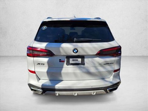 Used 2021 BMW X5 sDrive40i w/ M Sport Package image 8