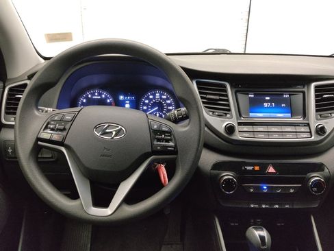 Used 2017 Hyundai Tucson SE w/ SE Popular Package 02 FWD image 22