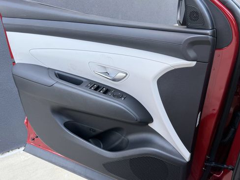 Certified 2026 Hyundai Tucson SE FWD image 21