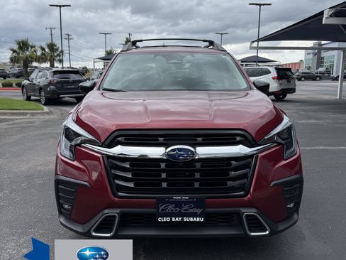 Used 2025 Subaru Ascent Touring w/ Popular Package #1 AWD/4WD image 2
