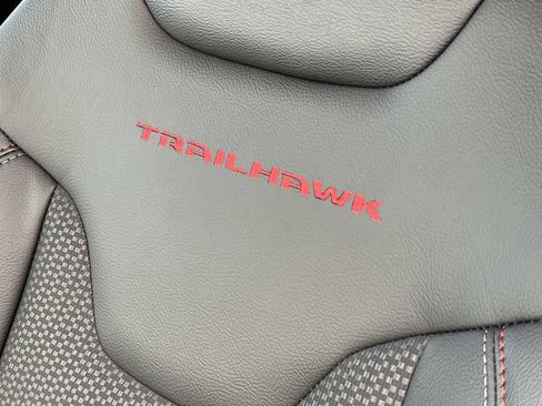 New 2026 Jeep Compass Trailhawk w/ Sun, Sound & Navigation Group AWD/4WD image 27