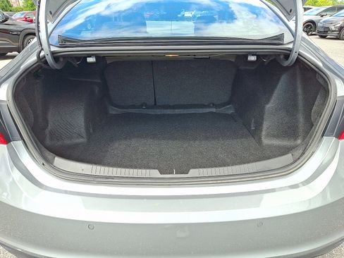 Used 2024 Chevrolet Malibu LT FWD image 28