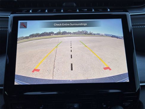 New 2025 Jeep Grand Cherokee Limited w/ Black Appearance Package image 17