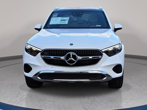 New 2026 Mercedes-Benz GLC 300 4MATIC image 2