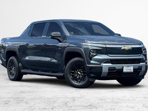 Used 2026 Chevrolet Silverado EV LT AWD/4WD image 2
