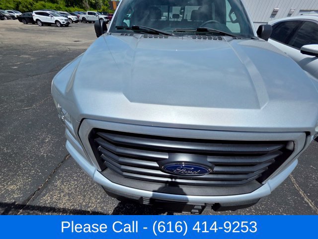 Used 2016 Ford F150 XLT w/ Equipment Group 302A Luxury AWD/4WD image 8