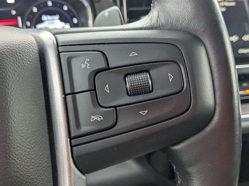 Used 2022 GMC Sierra 1500 SLT w/ SLT Convenience Package image 18