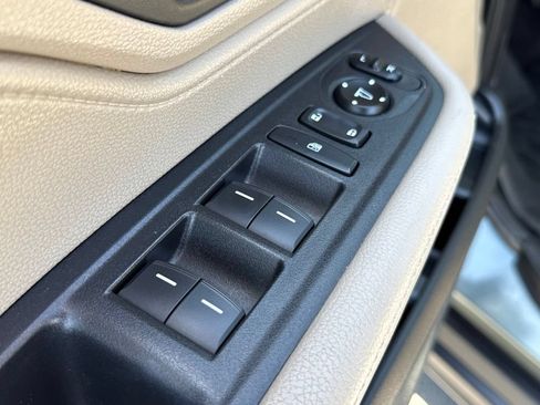 Used 2018 Honda Odyssey EX-L image 19