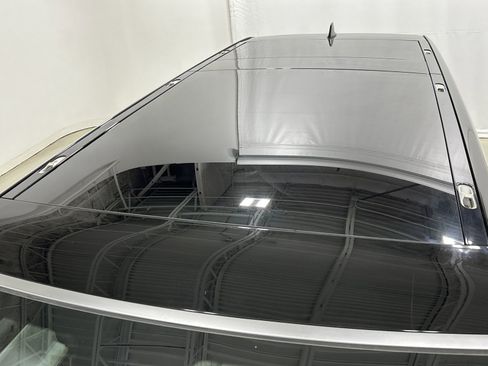 Used 2024 Rivian R1S Adventure image 13