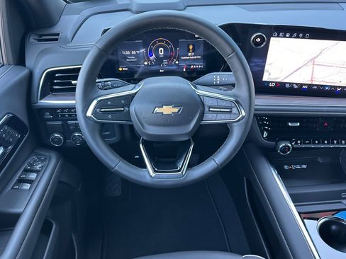 New 2026 Chevrolet Suburban Premier image 14