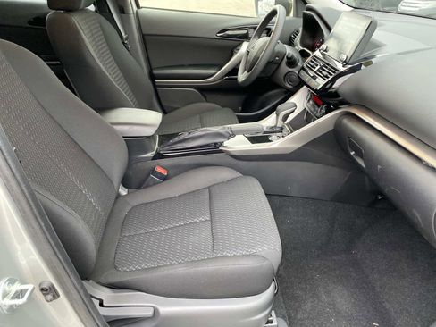 Used 2024 Mitsubishi Eclipse Cross LE image 23