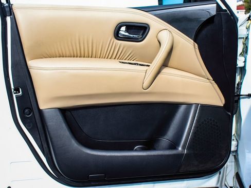 Used 2022 Nissan Armada SV w/ Cargo Package image 8