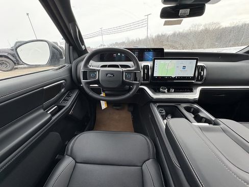 New 2026 Ford Expedition Max Platinum w/ Stealth Appearance Package image 26