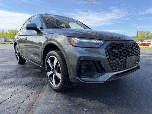 Certified 2023 Audi Q5 2.0T Prestige AWD/4WD image 1