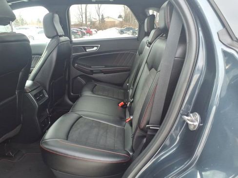Used 2024 Ford Edge ST-Line image 11