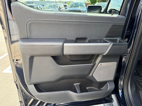 Used 2025 Ford F150 Lightning Lariat AWD/4WD image 47