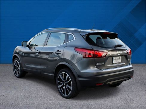 Used 2018 Nissan Rogue Sport SL w/ SL Premium Package image 7