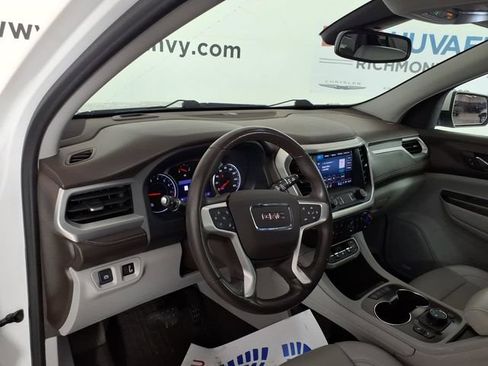 Used 2021 GMC Acadia SLT w/ Preferred Package AWD/4WD image 13