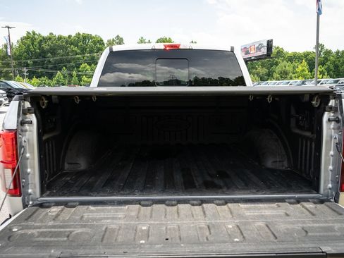 Used 2020 Ford F150 Lariat AWD/4WD image 9