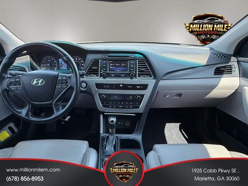 Used 2015 Hyundai Sonata Sport w/ Option Group 03 FWD image 3