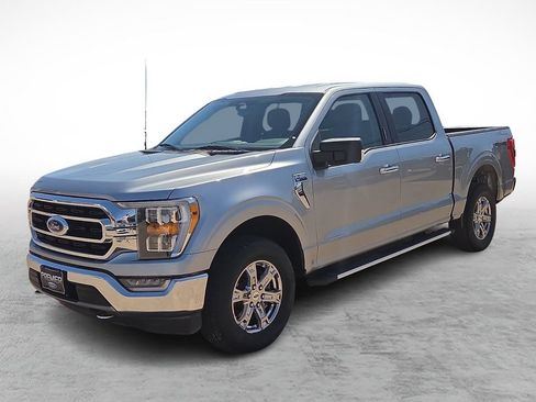 Used 2021 Ford F150 XLT w/ Equipment Group 302A High AWD/4WD image 5