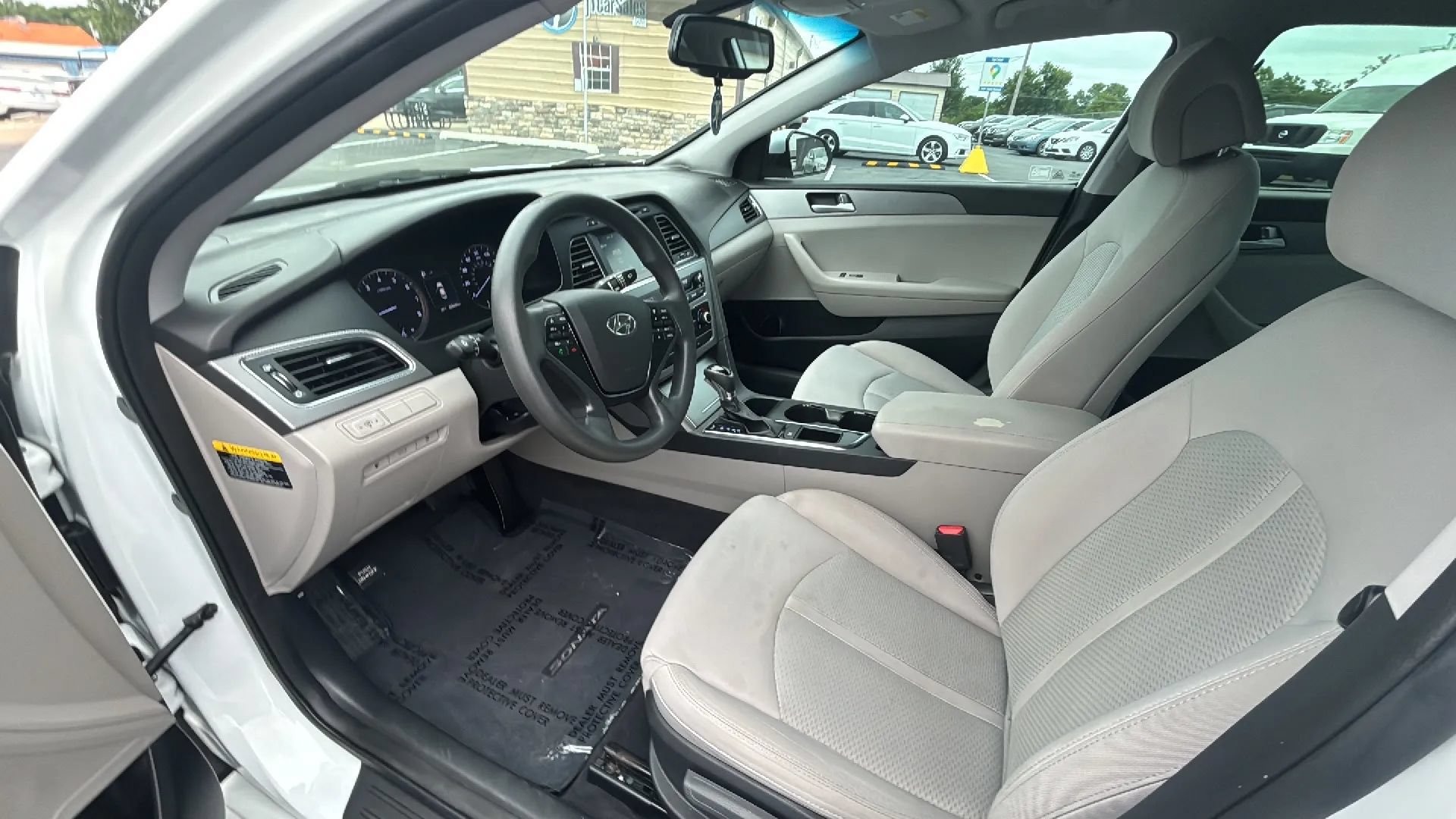 Used 2016 Hyundai Sonata SE FWD image 22