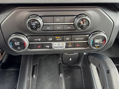 New 2026 Ford Bronco Big Bend w/ Black Diamond Package AWD/4WD image 17
