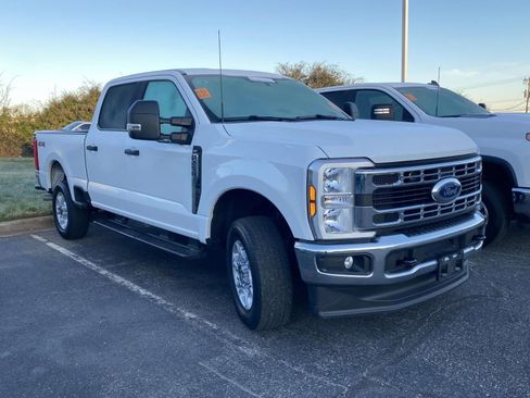 Used 2025 Ford F250 XLT image 1