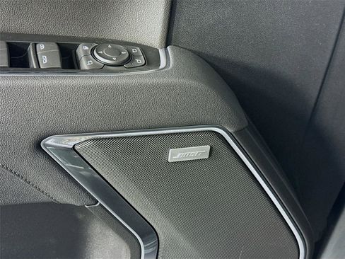 New 2026 GMC Sierra 1500 SLT AWD/4WD image 13