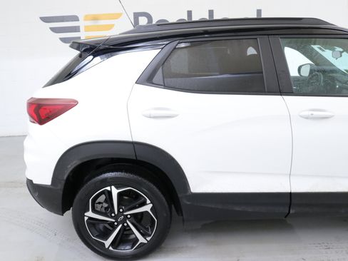 Used 2023 Chevrolet TrailBlazer RS image 10