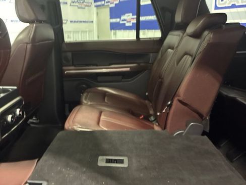 Used 2022 Ford Expedition Max Limited AWD/4WD image 36