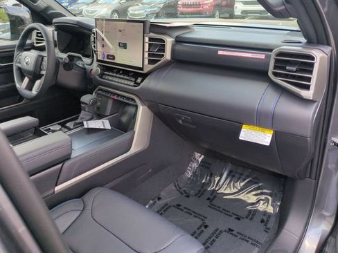 New 2026 Toyota Tundra Platinum AWD/4WD image 31